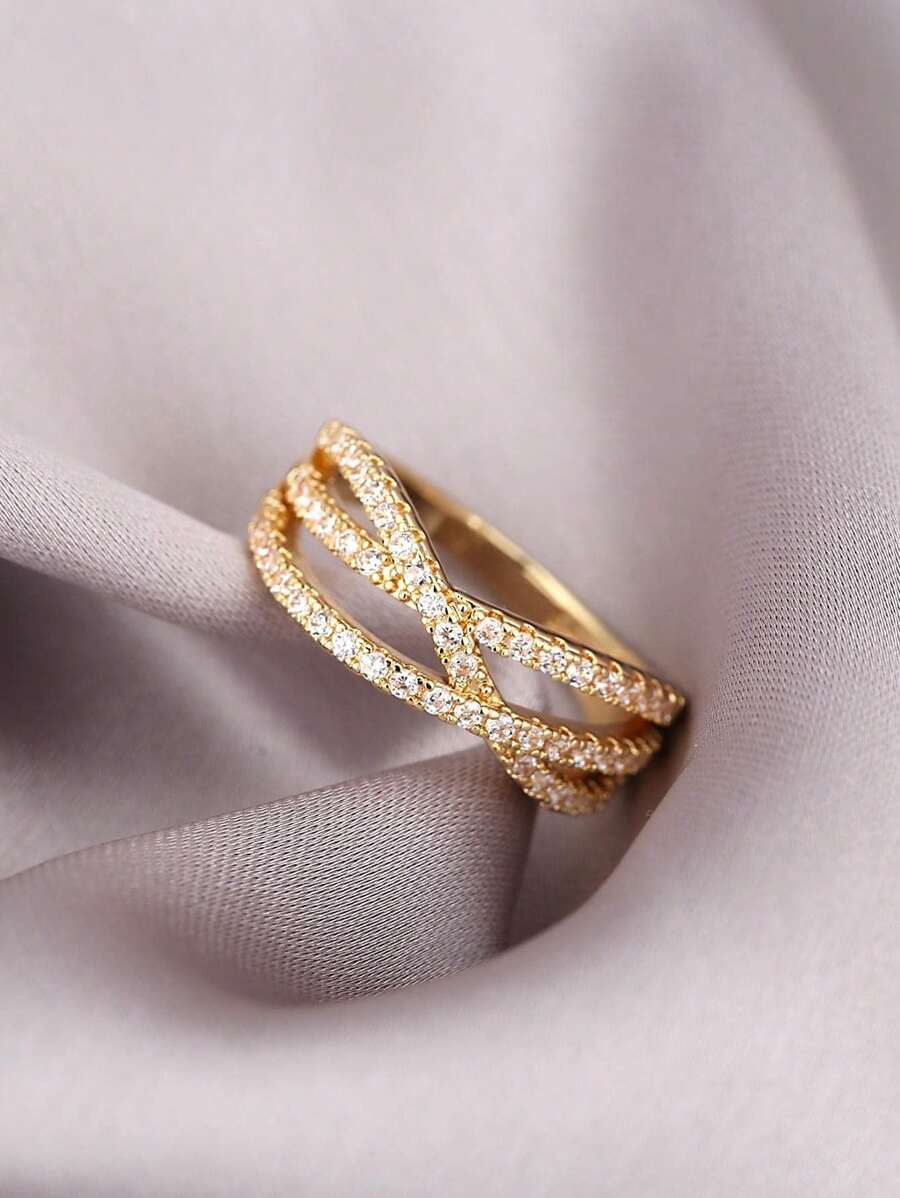 1 Stück Modischer und eleganter vielseitiger Damen-Ring mit Hohldesign und vollständigem Strass