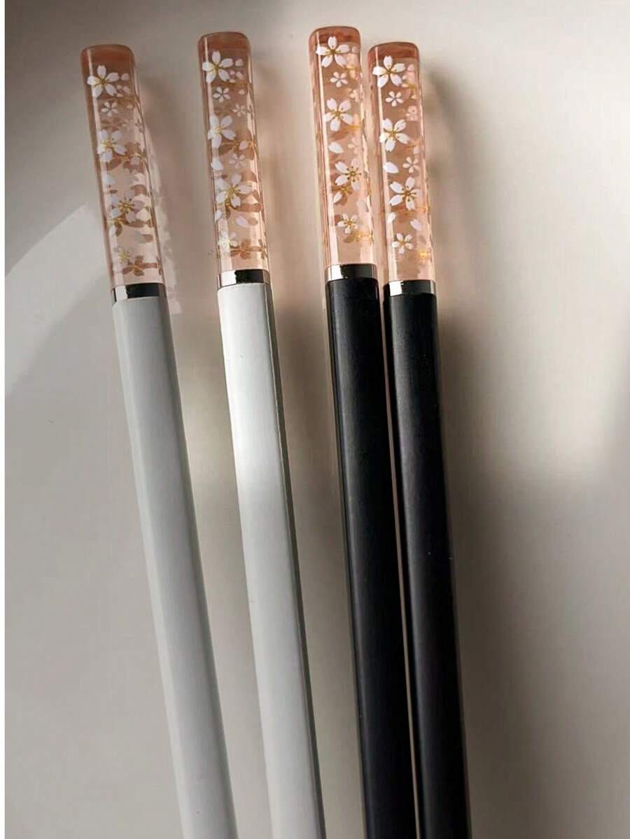 2/5 Pairs Cherry Blossom Amber Color Creative Tableware Chopsticks, Anti-Slip High-Temperature Resistant Antibacterial Alloy Chopsticks For Home Use,School Supplies