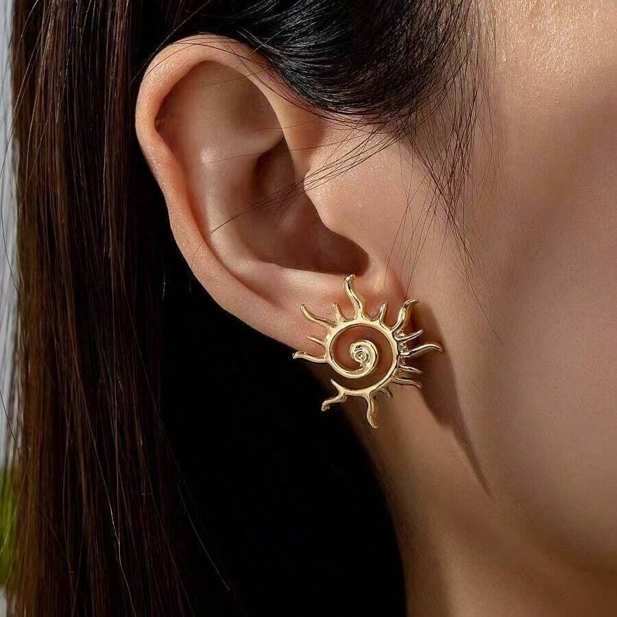 1 Pair Fashion Bestselling Gold Metal Spiral Asymmetrical Design Stud Earrings For Women, Suitable For Daily Wear, Banquet, Party