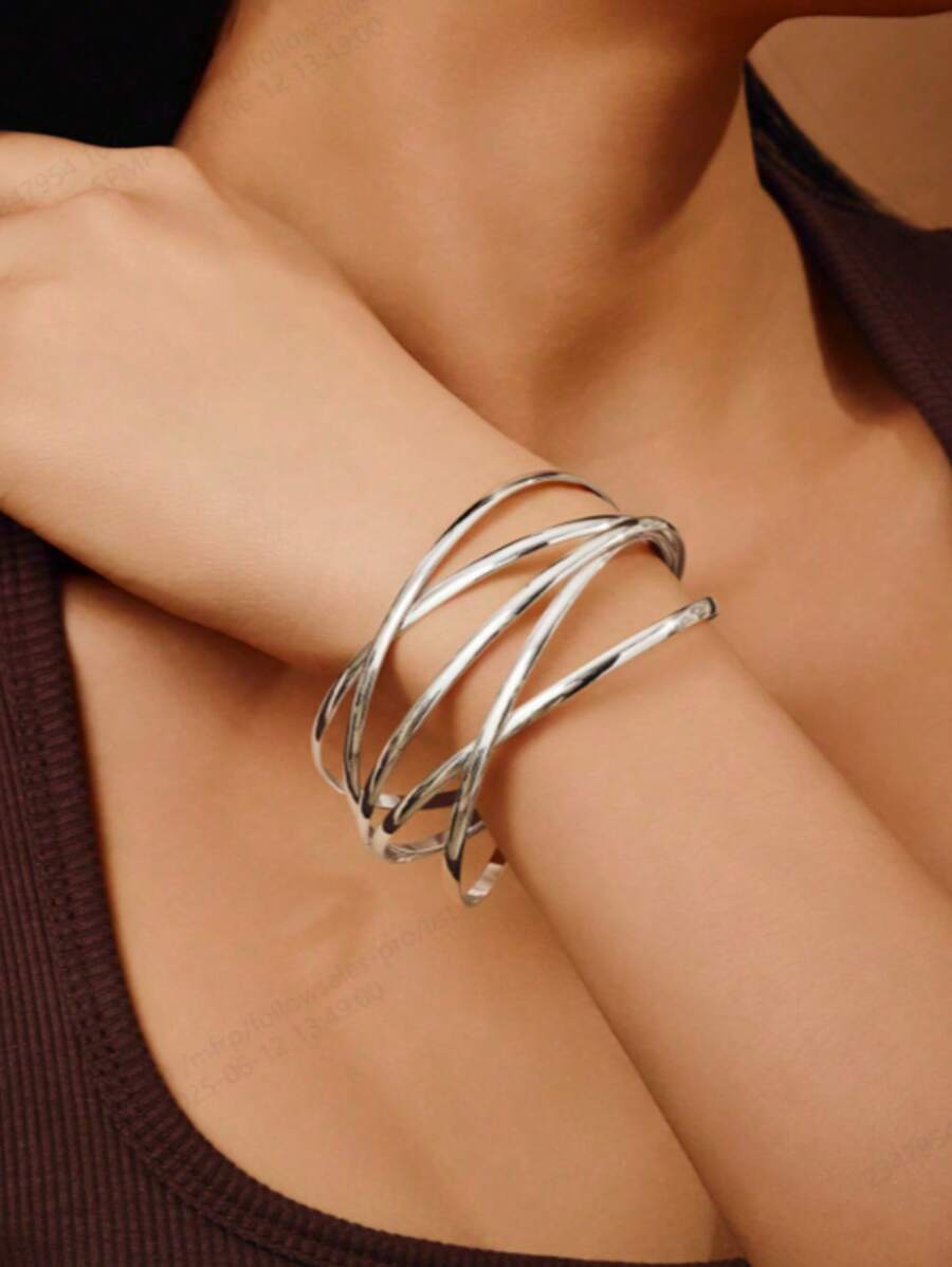 1pc Fashionable Vintage Silver Tone Hollow Out Multi-Layer Bangle Bracelet, Unisex, Ideal For Vacation, Outdoor Sports, Daily Wear, Party, Gift