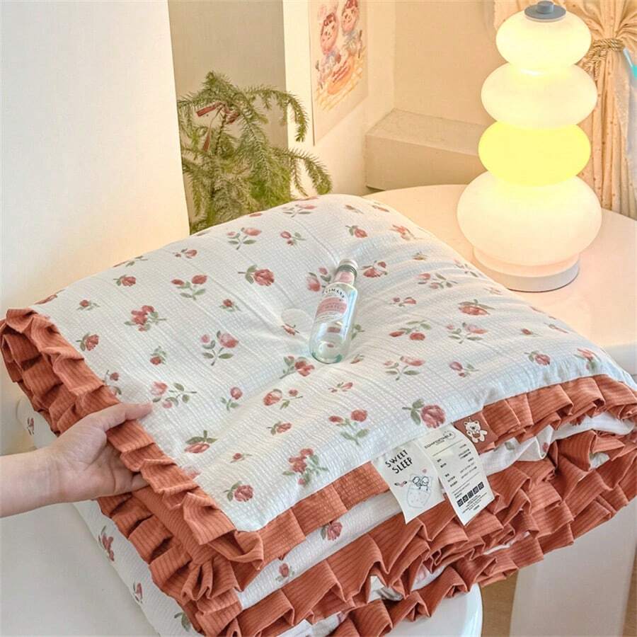 1 Peça Edredom Floral Branco, Estilo Pastoril Leve, Acolchoado de Renda com Fibra de Soja e Bolhas Macias, Adequado para Uso Doméstico no Verão (1 Edredom, Travesseiro Não Incluído)