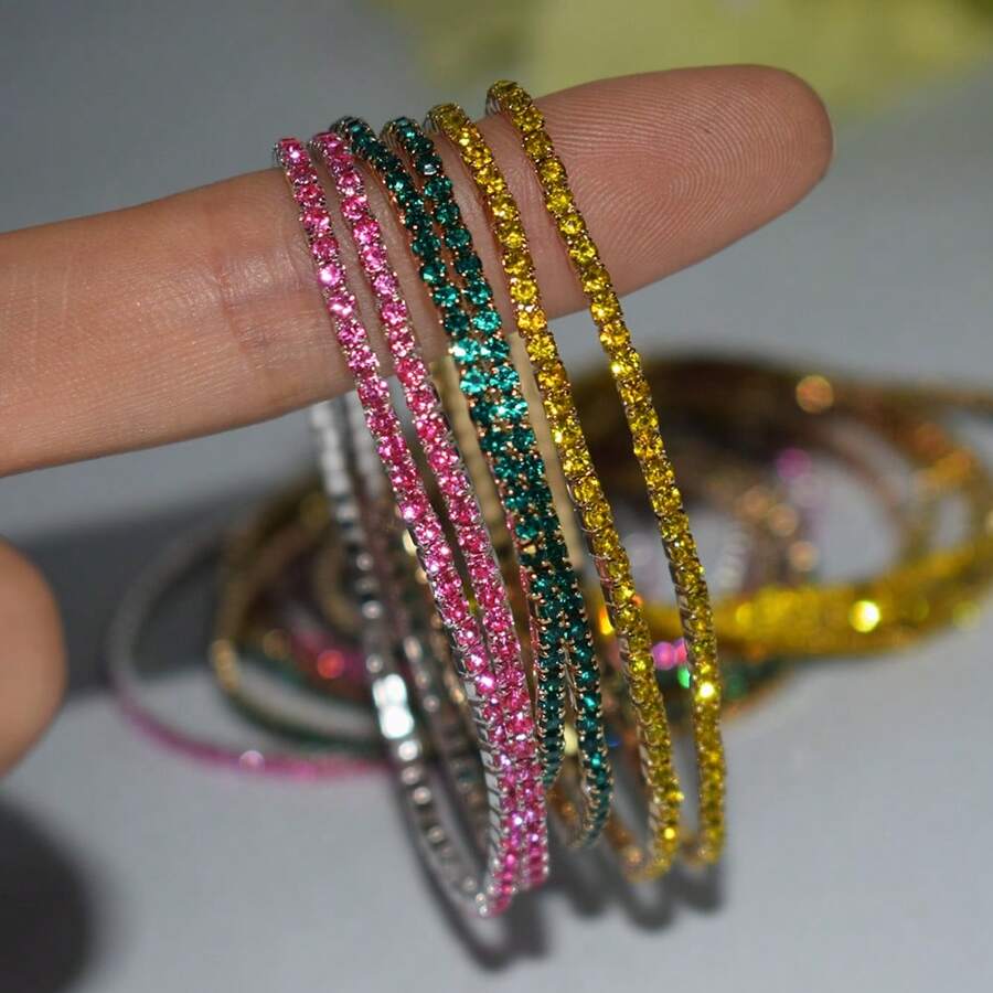Plusieurs bracelets élégants et extensibles ornés de strass pour femmes, bracelets de soirée, bijoux assortis