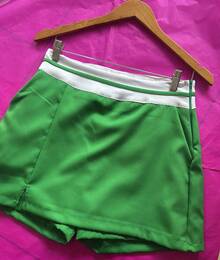 Short Saia Alfaiataria Verde