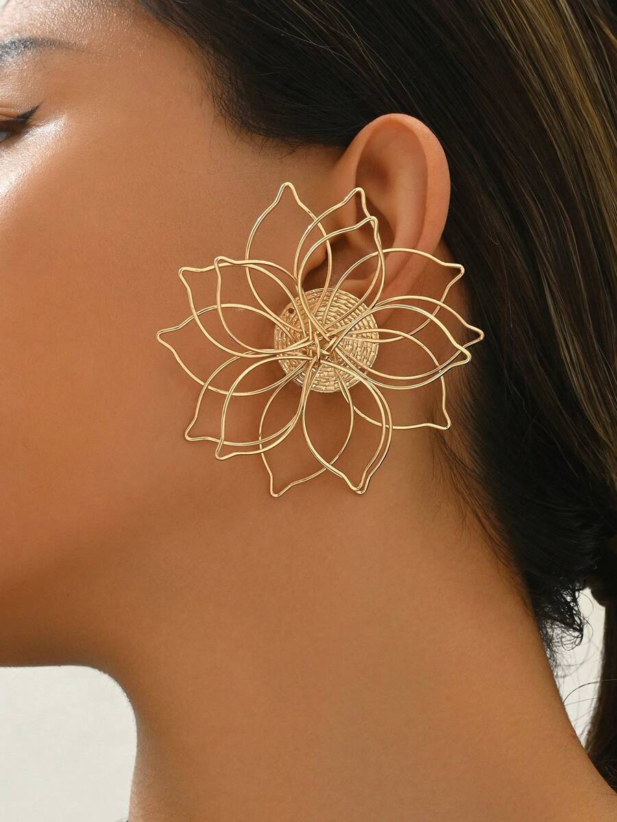 1 paire de boucles d'oreilles à tige métallique exagérées mode femme, grandes boucles d'oreilles en fil de fleur minimaliste créatives pour un port quotidien, décontracté, de festival et polyvalent