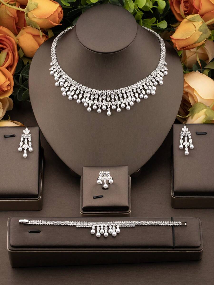1 Set de joyería de alta calidad, lujosa y elegante con circonita cúbica con diseño floral, incluye 1 par de aretes, 1 collar, 1 pulsera, 1 anillo, adecuado para fiestas y banquetes de mujeres, sin caja de regalo
