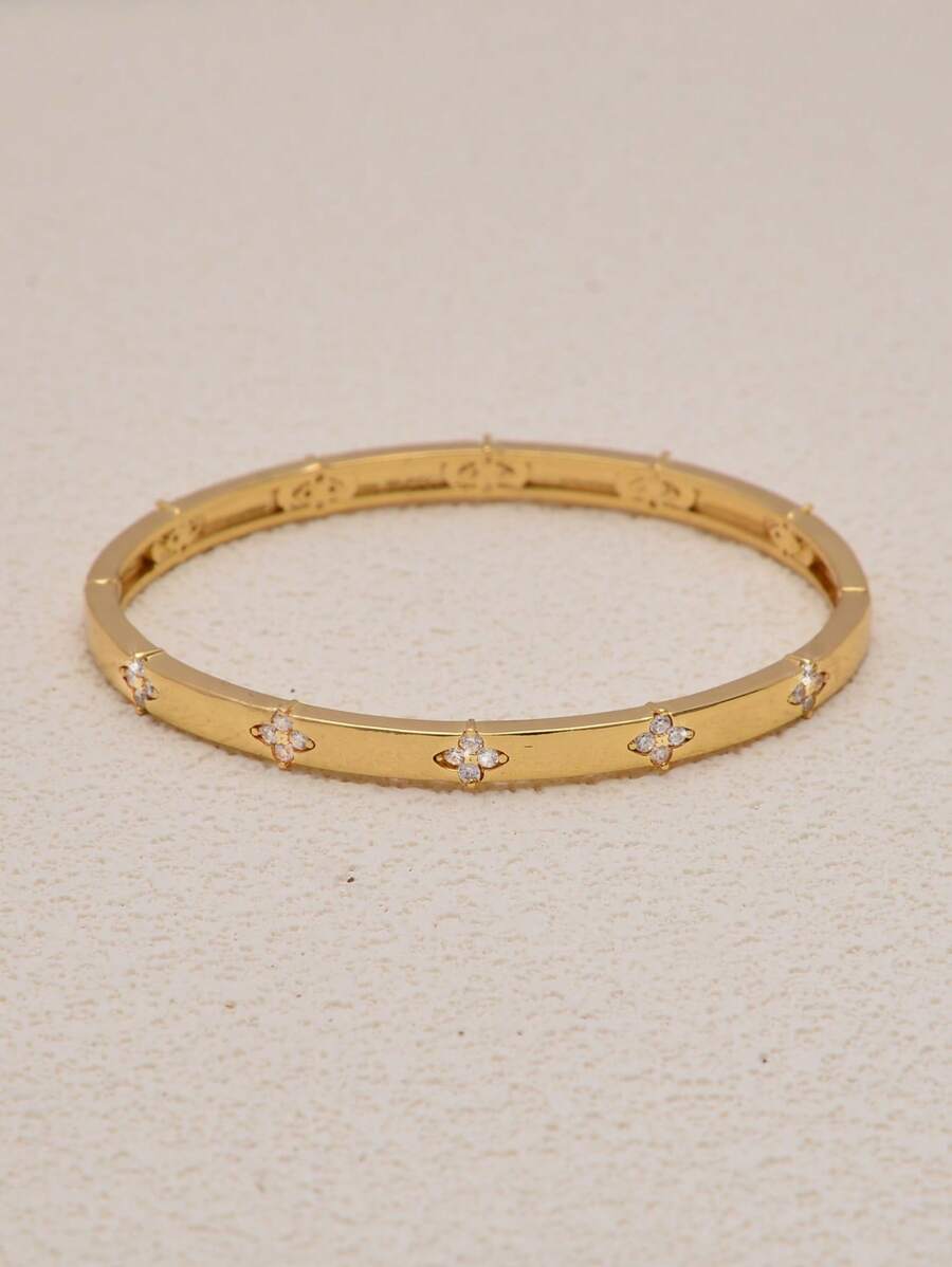1pc Elegant Golden Four-Leaf Clover Bangle Bracelet, Cubic Zirconia Inlay Copper, Women Jewelry Gift, Suitable For Layering & Daily Wear, Ideal For Girls, Valentine's Day, Mother's Day
