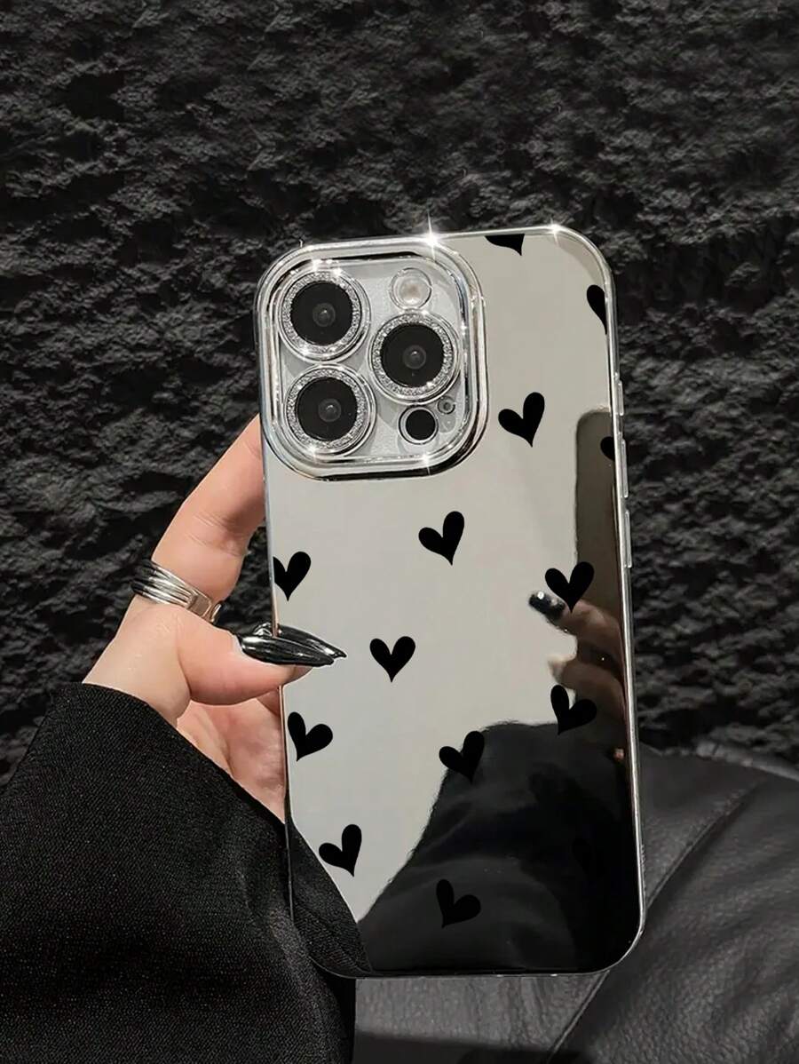 1 pieza Funda de teléfono con patrón de corazón negro simple y elegante con rhinestones, película de lente espejo brillante, cubierta protectora a prueba de golpes de TPU compatible con Apple 16 Pro Max/15/14 Plus/13/12/11 Pro
