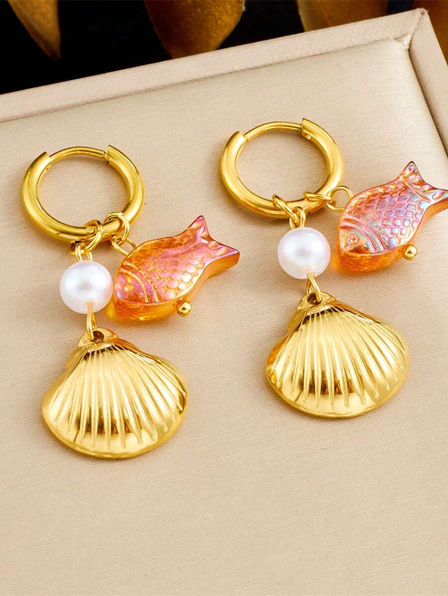 1 Pair Of Gold-Plated Cartoon Stainless Steel Small Fish Accessory Pendant Long Hanging Scallop Women's Earrings