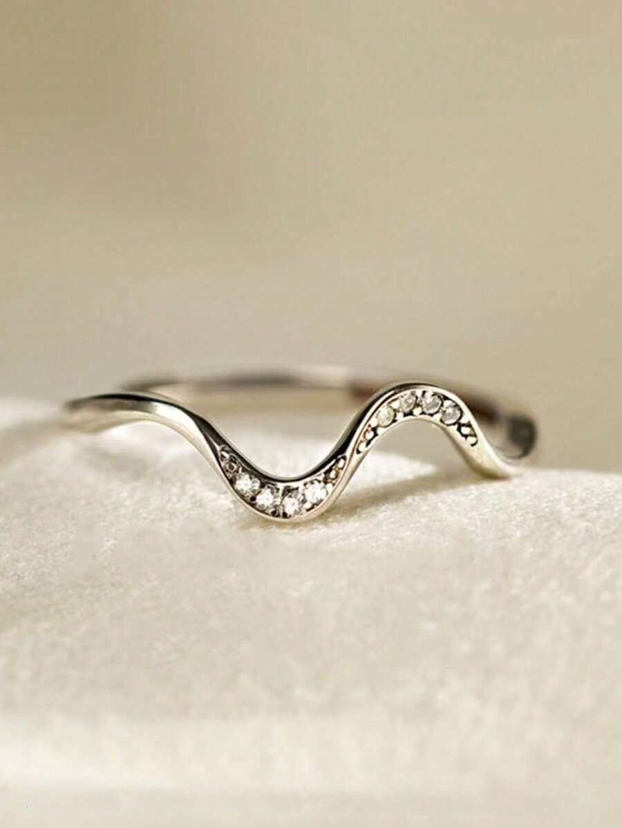 1pc Fashionable & Elegant Wavy Design Women's Ring, Minimalistic Style & Luxurious, Suitable For Daily Wear And Gift