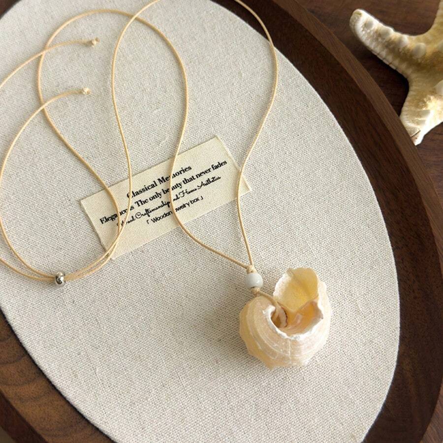 1 pieza Collar colgante de estilo bohemio con concha, cadena fina minimalista ajustable con cuerda de cera y cadena de clavícula