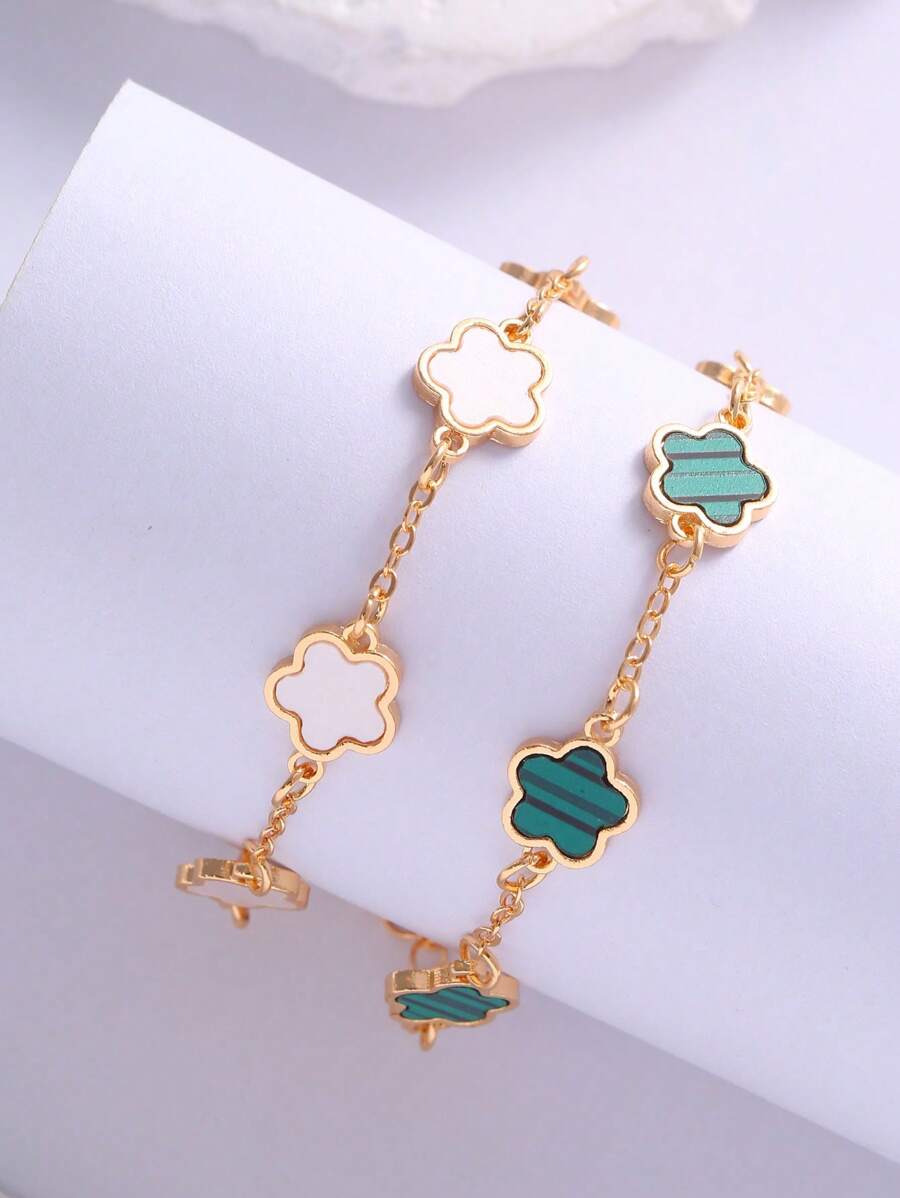 Conjunto de 2 pulseiras com design clássico de trevo verde e branco