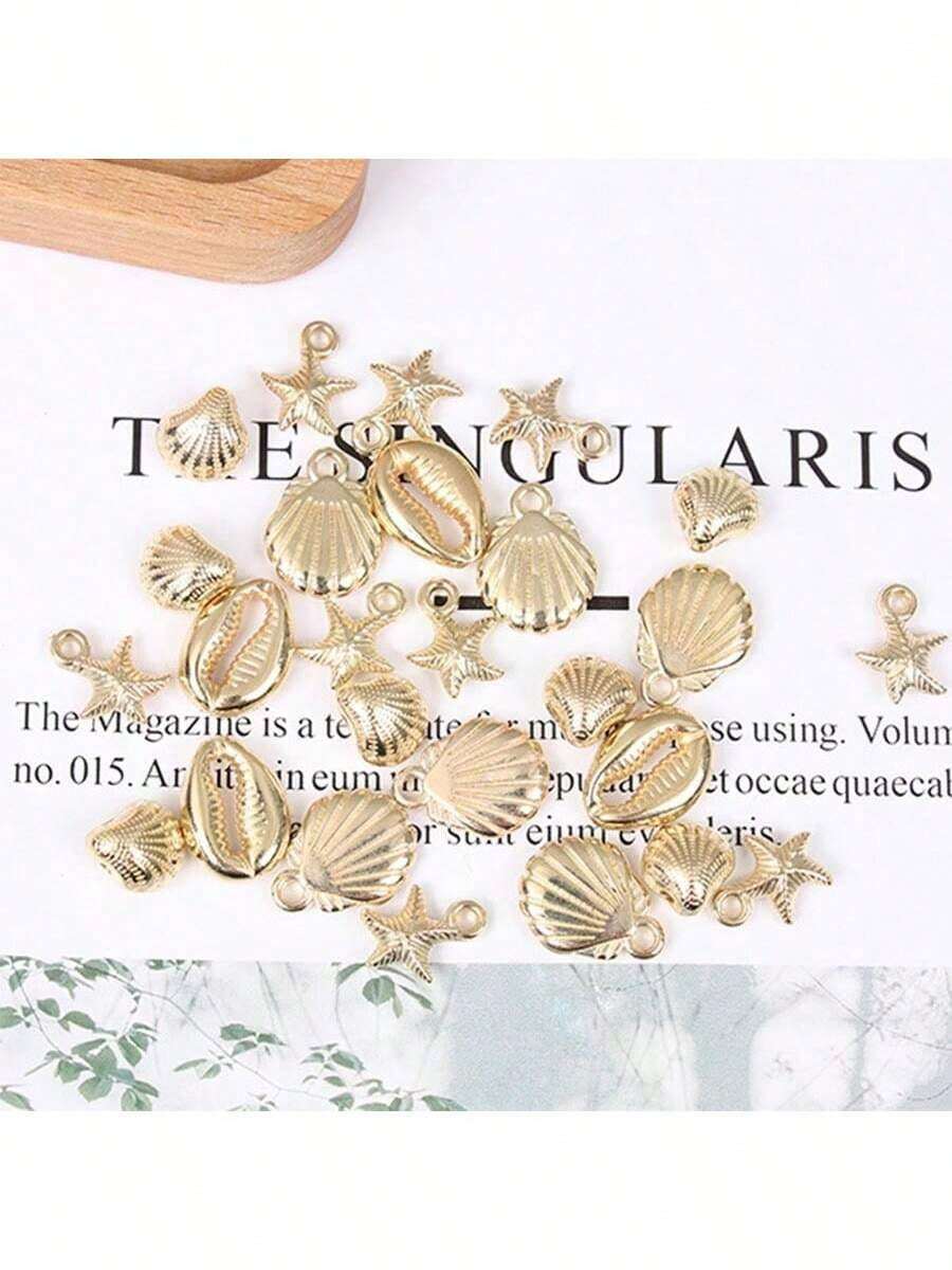 30 piezas Set mixto de abalorios CCB con estrellas de mar, conchas y nácar de oro para hacer collares y pulseras de joyería tipo playa, mar y vacaciones para bricolaje