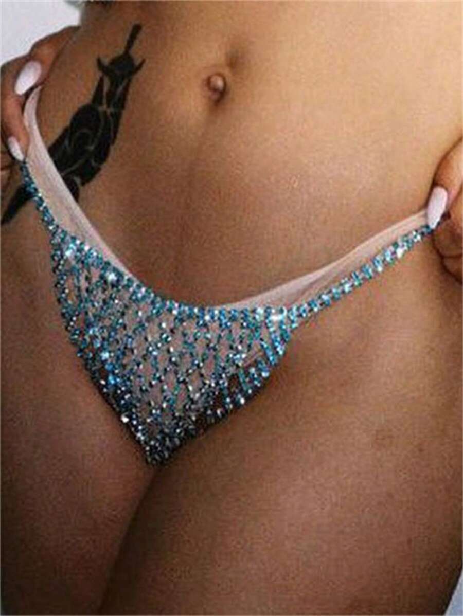 Tanga de malla calada y sexy, lencería de bikini con diseño exagerado de joyería para mujeres