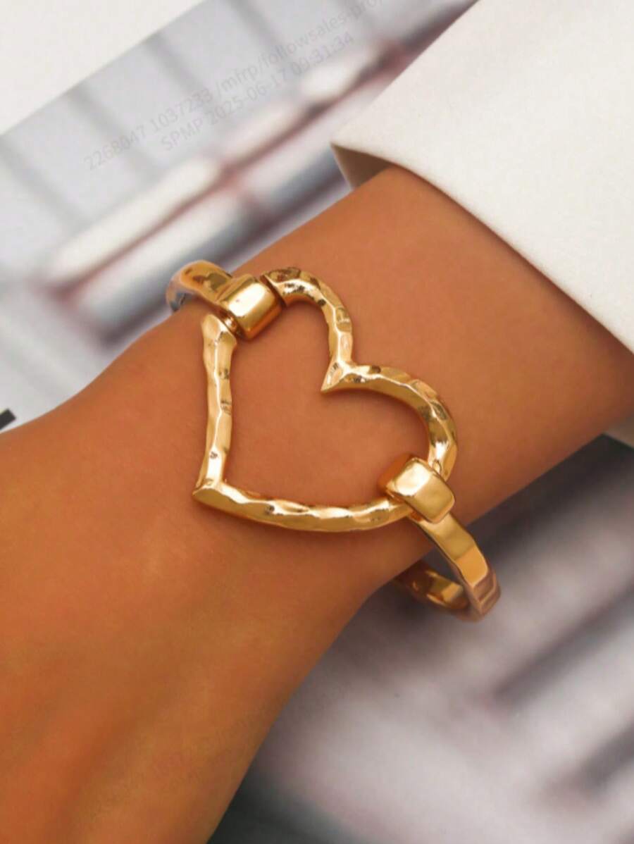 1 pieza Brazalete tipo abrazadera de aleación con diseño minimalista de corazón hueco y cruz de moda