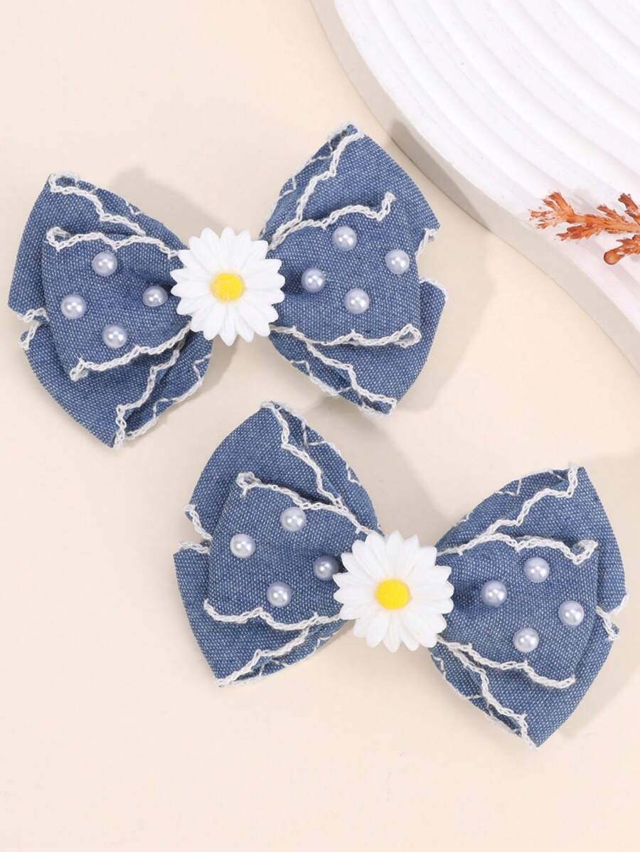 2 piezas Pasadores para el cabello de niña de color azul denim con decoración de margaritas y perlas, accesorios de cabello lindos y elegantes para volver al colegio/días de primavera/uso diario