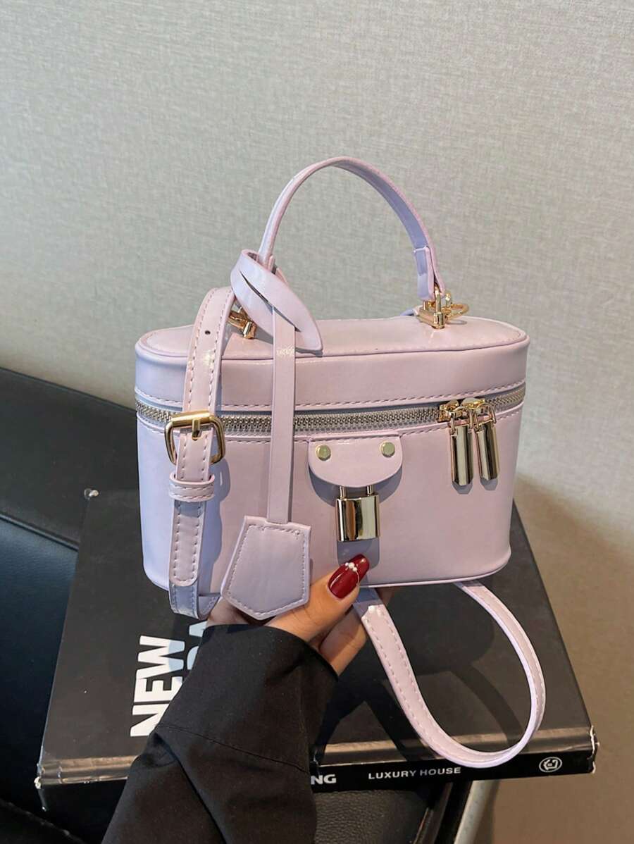 Best Selling High Quality Fashionable Unique Minimalist Elegant Commuter Handbag For Women, Versatile Vintage Small Square Shoulder Crossbody Bag For Shopping, Dating And Office Wear