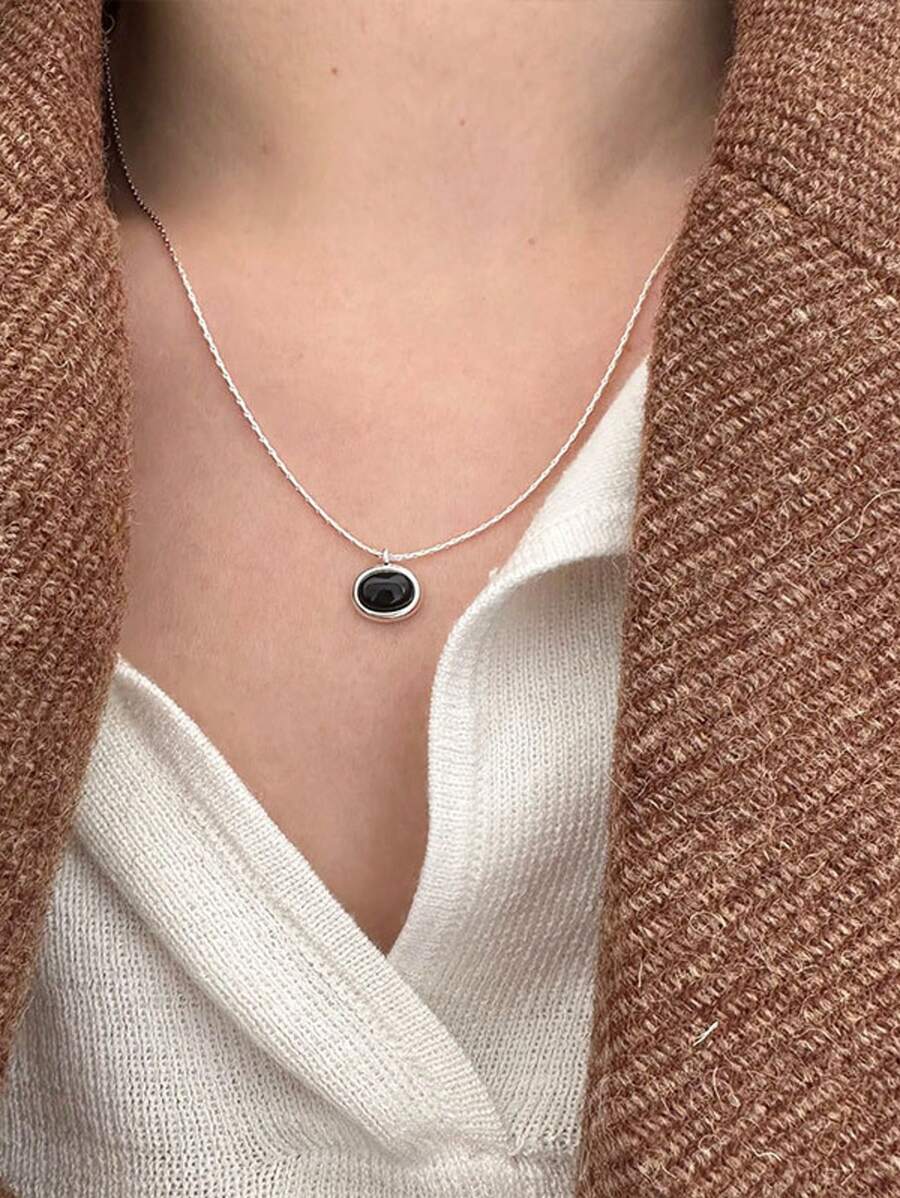 S925 Sterling Silver Women's New Black, White And Light Blue Gemstone Necklace, Minimalist Elegant Vibe Oval Pendant