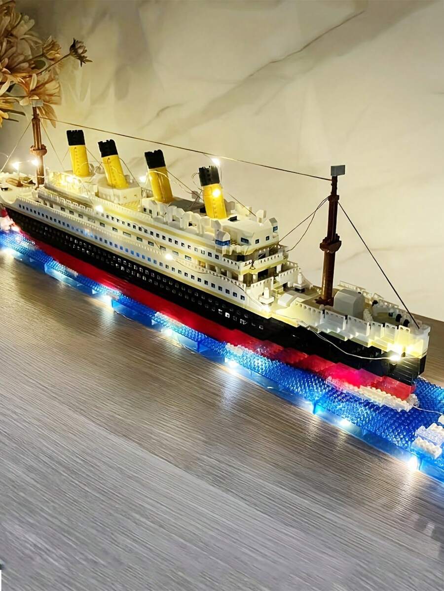 Modelo de ensamblaje de barco de lujo de partículas micro desafiante, adorno de escritorio divertido, ideal para regalos de Halloween, Navidad, Pascua y cumpleaños
