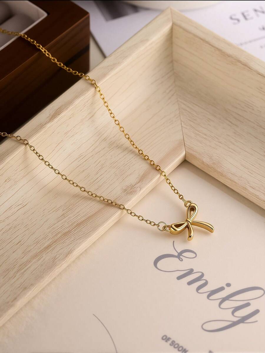 1 Stück Damen 18 Karat Goldplattierte Edelstahl Schleife Anhänger Halskette, elegantes Alltagszubehör mit subtiler glänzender Oberfläche