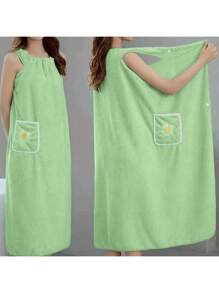 Green Daisy Long Bath Towel