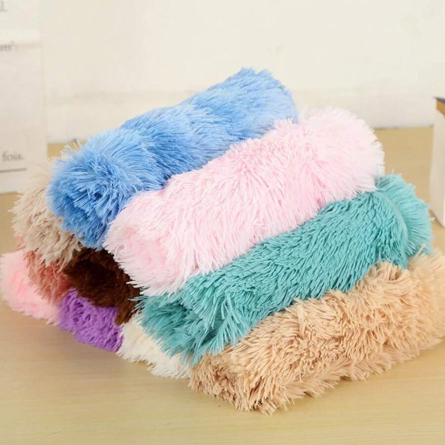 Super Soft Fleece Fluffy Pet Blankets Dog Sleeping MatMattress Extra Warm Pet Cushion For Small Medium Large Dogs & Cats