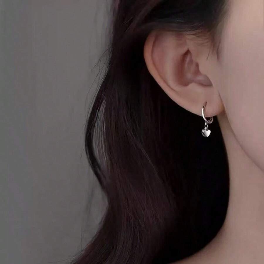 1 Pair Bohemian Ginkgo Leaf Earrings - White Fan-Shaped Pendant Jewelry, Unique Women's Party Accessories, Comfortable And Durable Gift, Stainless Steel Alloy Wave Design (Handpainted Lines, Uneven Lines Are Normal)