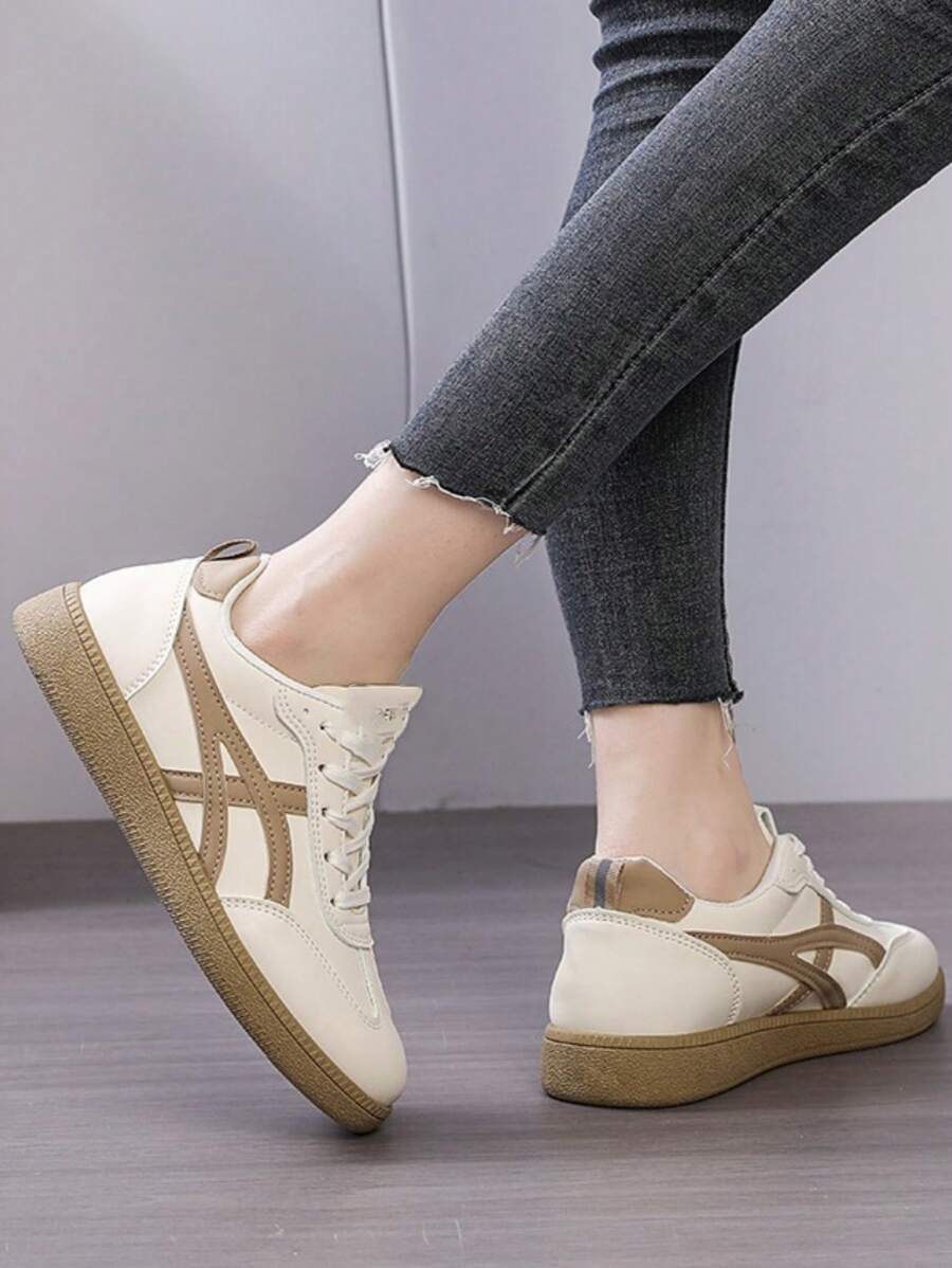 Women's Soft Sole White Sneakers, Spring/Summer New Arrivals, Student Casual Sport Shoes, Lightweight Comfortable Walking Sneakers