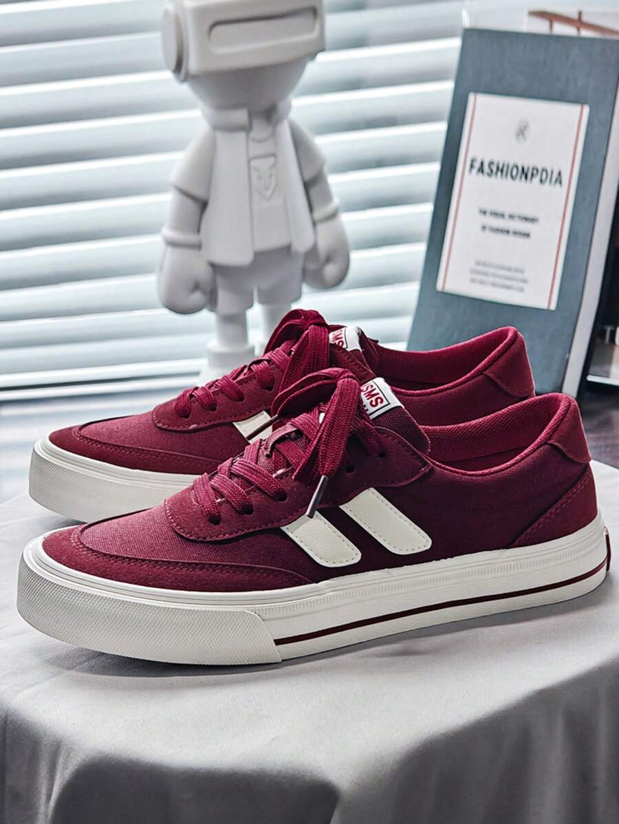 Men's Sneakers Breathable Hong Kong Wind Niche Design Fashion Joker Canvas Shoes In Spring And Summer Of 2025, The New High-Grade Three-Time Vulcanized Canvas Shoes, Campus Students And Teenagers Can Wear Outdoor Personalized Street Shooting Holiday Travel Joker Skateboard Shoes For Men.