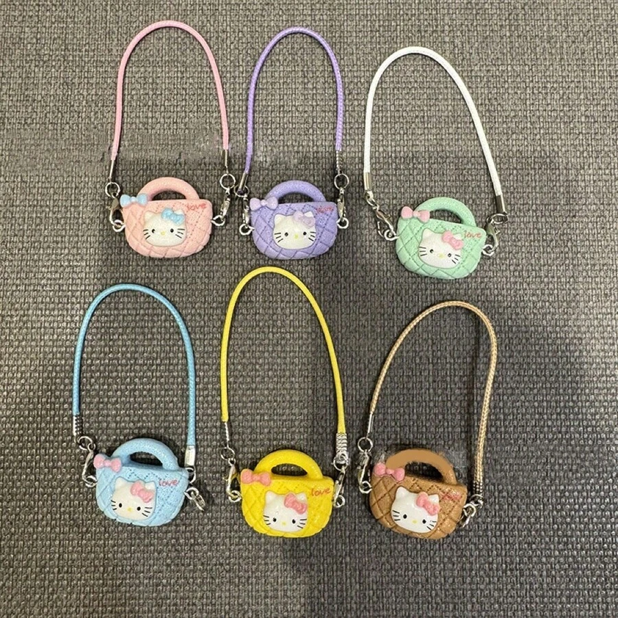 Sanrio 17cm Accesorio colgante LABUBU LBB Muñeca de casa de muñecas Modelo de escena DIY Pequeño ornamento Mini gato realista KITTY Muñeca de peluche Llavero para LABUBU