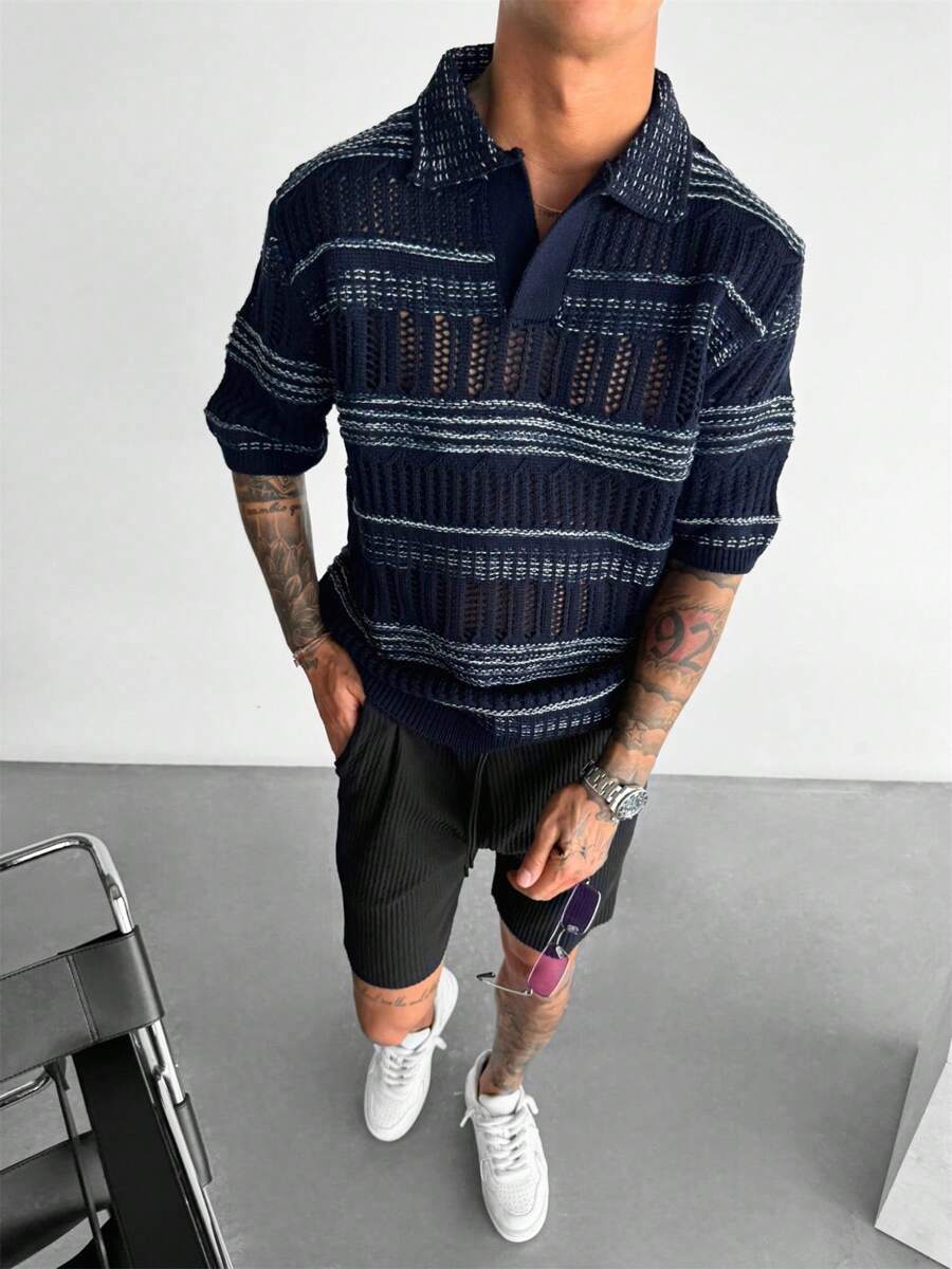 Camisa polo masculina de malha listrada e manga curta