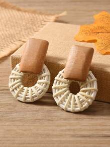 Rattan D