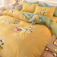 Daisy-yellow