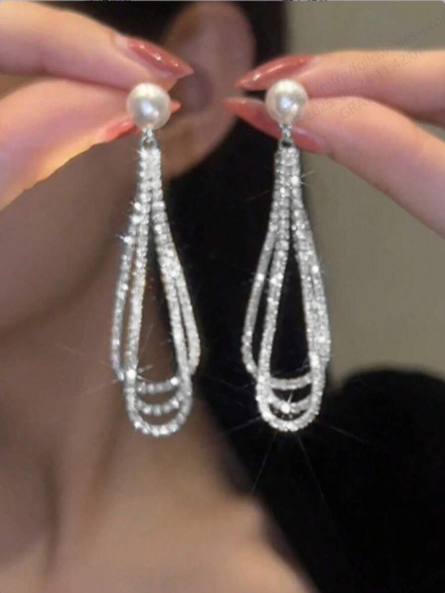 1 par de brincos longos e luxuosos com pérolas artificiais em formato de lágrima, adequados para uso diário, festas, reuniões, casamentos, brincos de pérolas para noivas