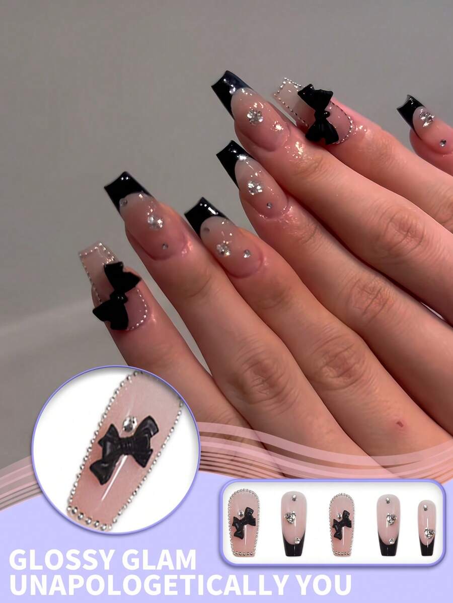 Kit de 24 uñas postizas francesas cortas con forma de almendra, con adornos de lazos y cristales de Rin, con marcos de cuentas de plata para un glamour de salón de calidad en casa y eventos especiales