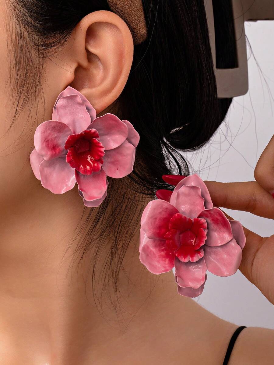 1 pereche cercei stud lucioși asimetrici cu model floral 3D exagerat, stil vintage european și american, pentru femei, potriviți pentru cadouri de vacanță și petrecere