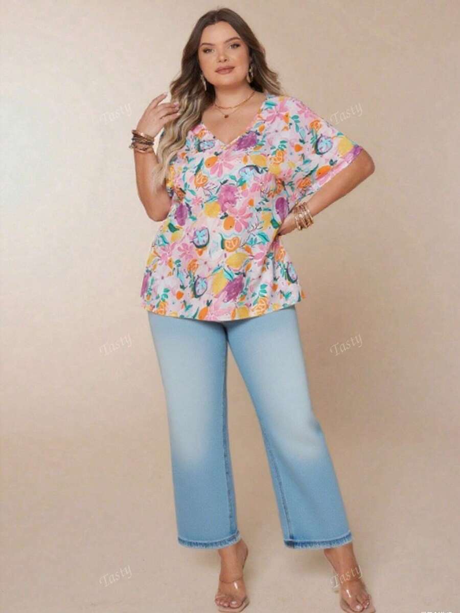 Fruit Print V-Neck Batwing Sleeve Casual Vacation Short Sleeve Tops, Lightweight Plus Size Women Summer Clothing