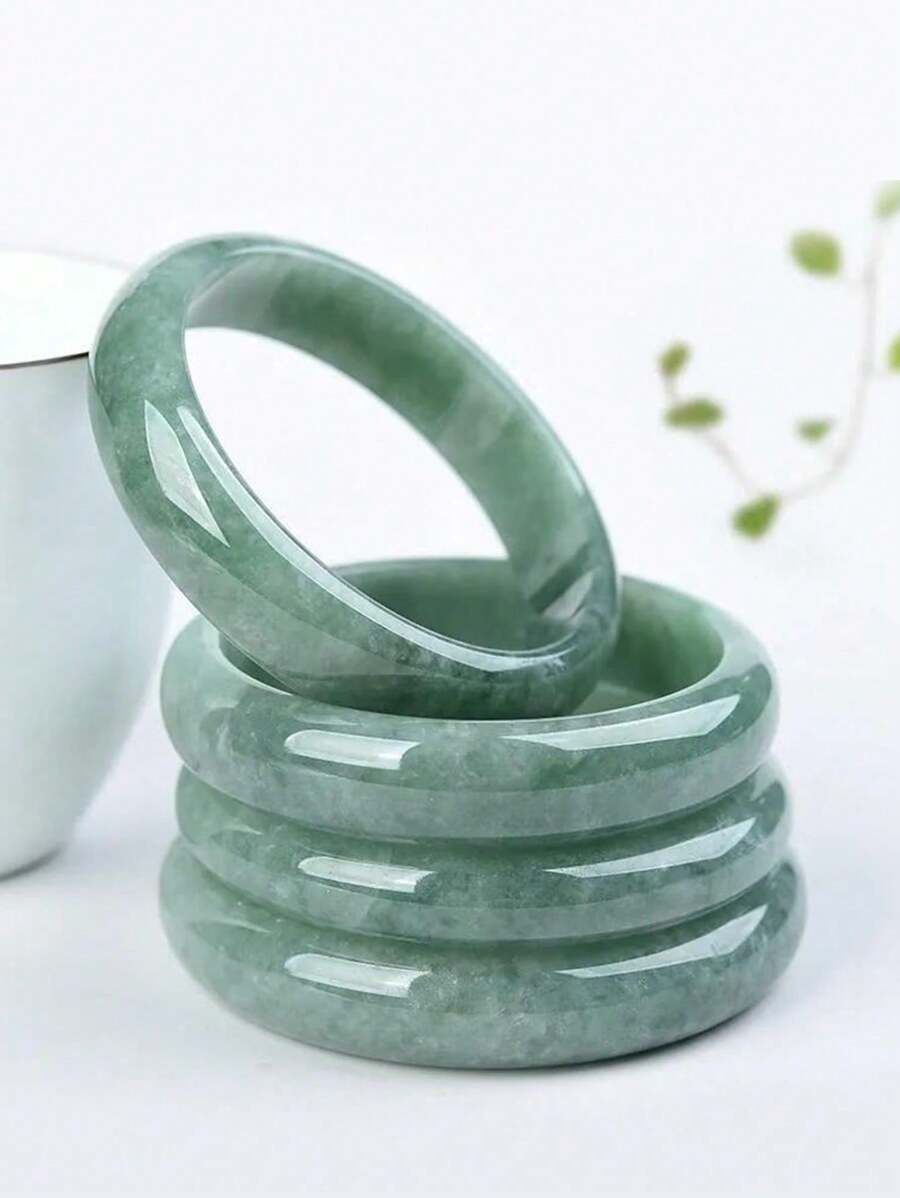 1 Stück Jade Armreif, neuer modischer Damen Armreif, Geschenk für Mutter, Sicherheitsarmband. Die natürliche Jade-Oberfläche kann Mineral-Flecken oder Verunreinigungen aufweisen, was ein normales Phänomen ist!