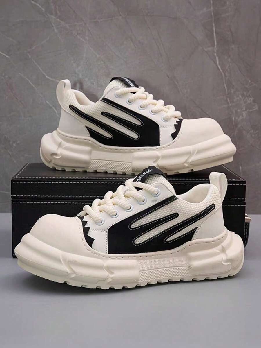 Nouvelles chaussures de mode pour hommes de style rétro punk, plateforme. Baskets casual à semelle épaisse. Mocassins légers et polyvalents à semelle souple