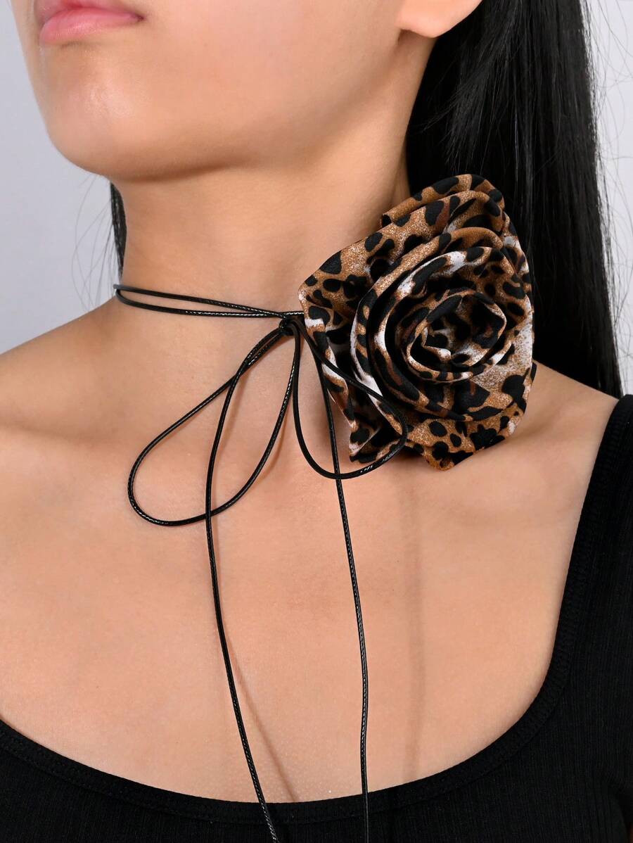 1 Stück Vintage Bohemien Elegant Sexy Leopard Muster Blumen Halskette zum Binden, geeignet für Damen zum täglichen Tragen, Partys, Kleider, alle Jahreszeiten. Die Leopard Muster Farbe ist zufällig