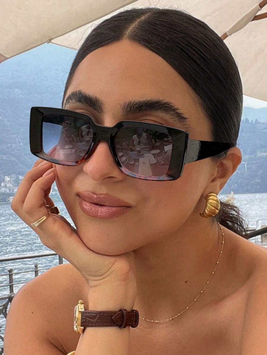 1 buc ramă pătrată PC pentru femei, culoare neagră, lentile cu gradient de leopard, ochelari de modă pentru femei, ochelari pentru femei, înapoi la școală, accesorii Y2K, articole esențiale pentru sărbători, cadou pentru femei, potrivit pentru vacanță la plajă tropicală, călătorii în aer liber, viața de zi cu zi, accesorii pentru fotografie stradală, nuanțe de formă dreptunghiulară
