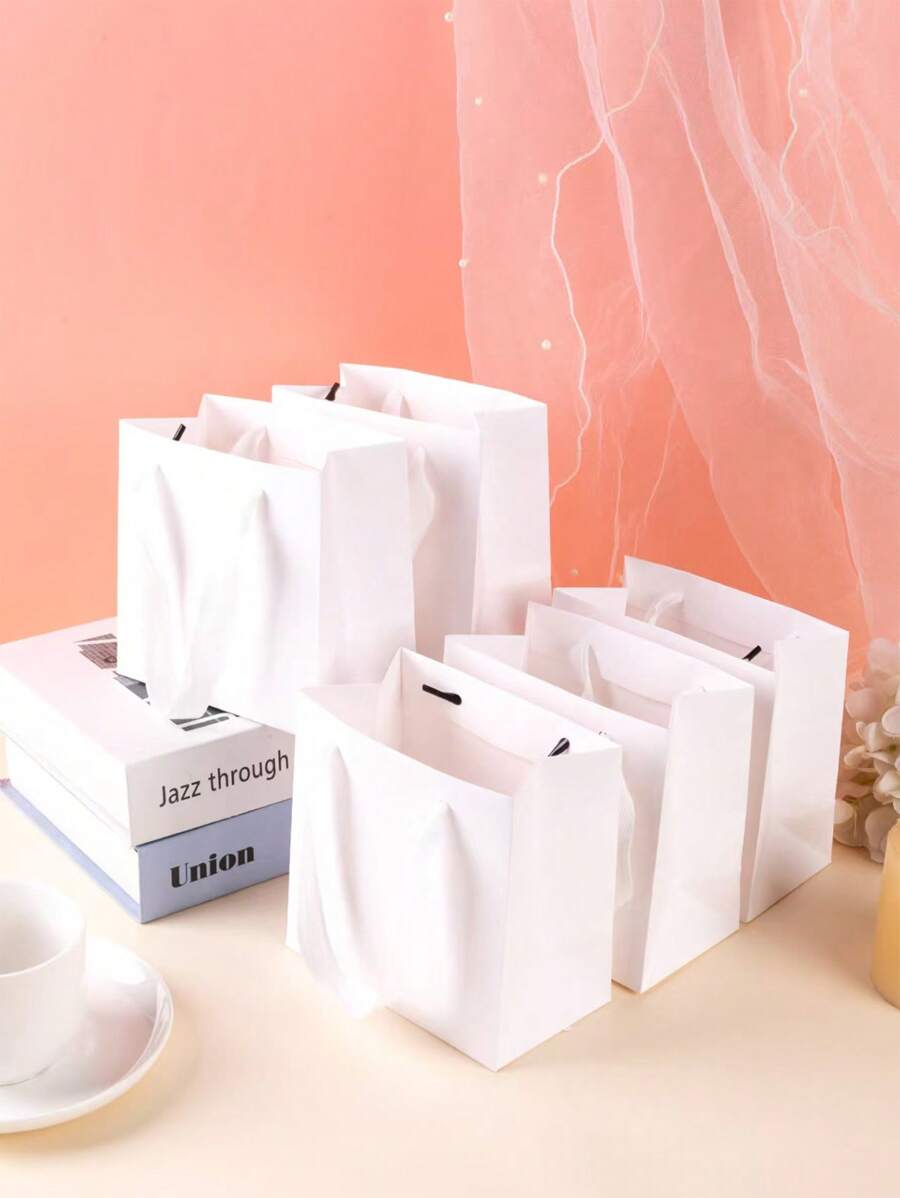 5 pezzi/10 pezzi Sacchetti regalo in carta bianca da 20 cm * 15 cm con manico, minimalisti, quadrati solidi, durevoli, sacchetti regalo per feste, addio al nubilato, matrimoni, feste, compleanni, regali per damigelle d'onore