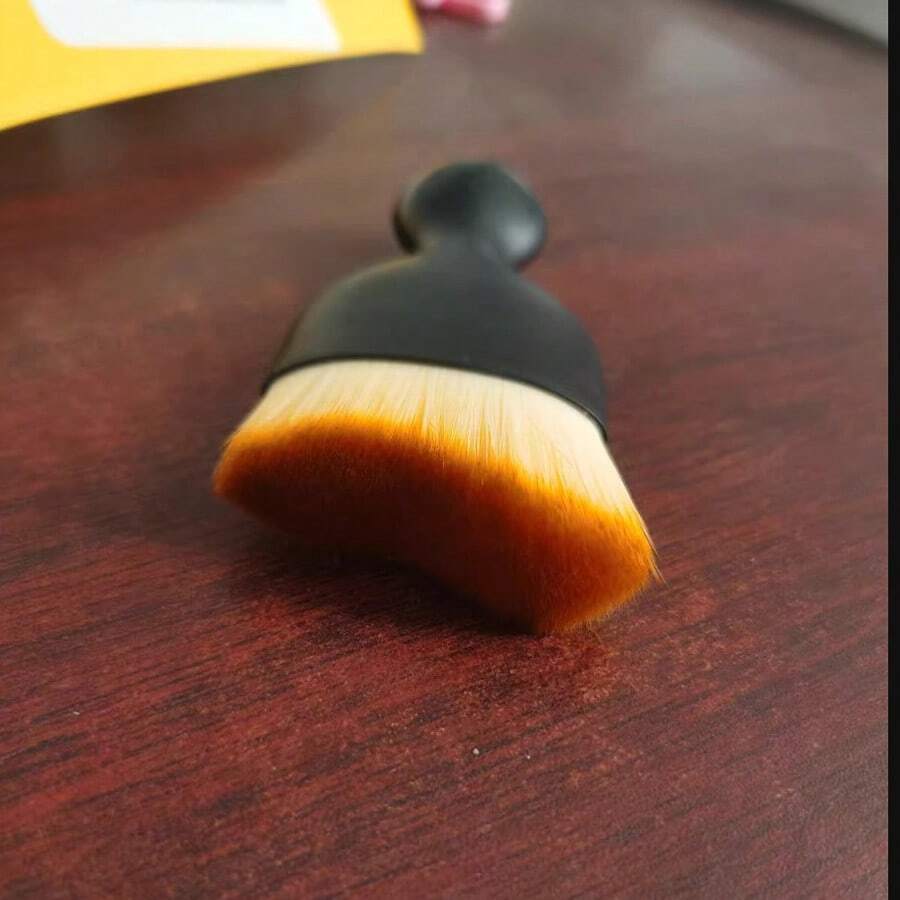 Sanrio Car Interior Dust Removal Brush, Air Outlet Brush, Car Interior Gap Curve Cleaning Brush, Soft Bristle Cleaning Brush