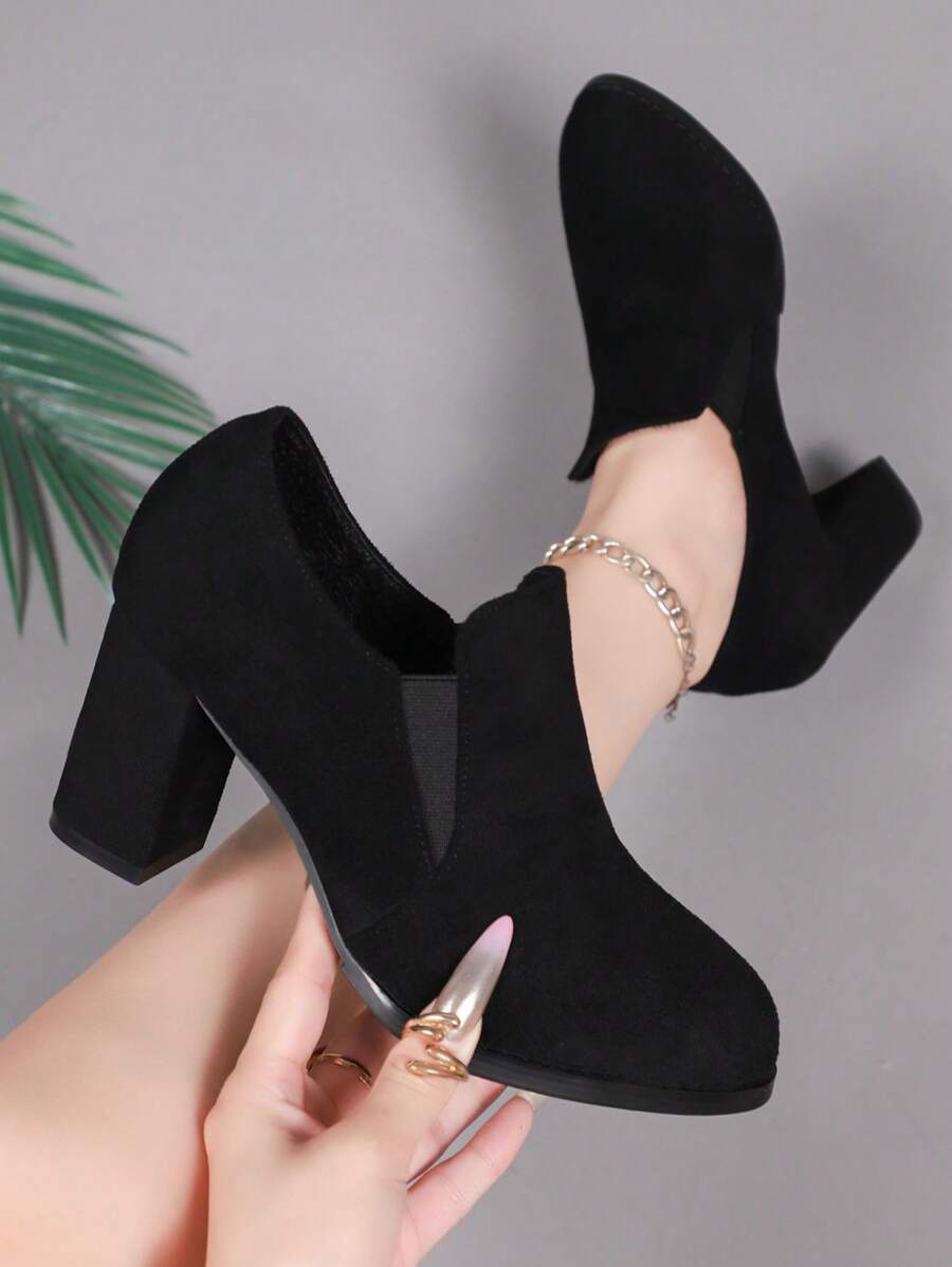 Bottes à top bas flatteuses, bottes anti-dérapantes de style britannique pour femmes, bottes de cheville à talon épais polyvalentes et , bottes nues pour femmes au printemps et en automne