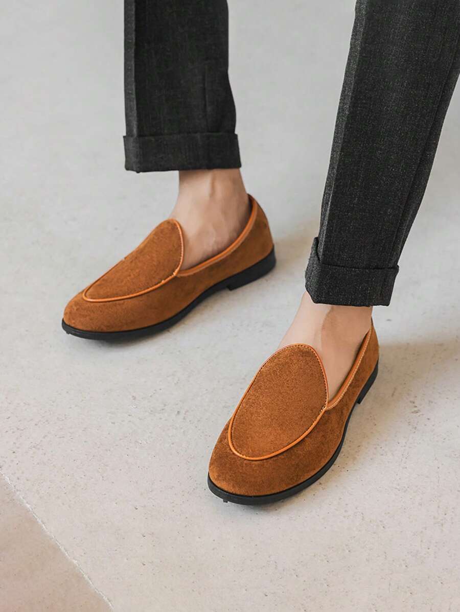 Herenschoenen in Britse stijl, verfrissend en ademend, comfortabel, minimalistische, veelzijdige, casual instappers voor buiten, modieuze niche voor jongeren, ademende, antislip, duurzame mocassins voor in de zomer.