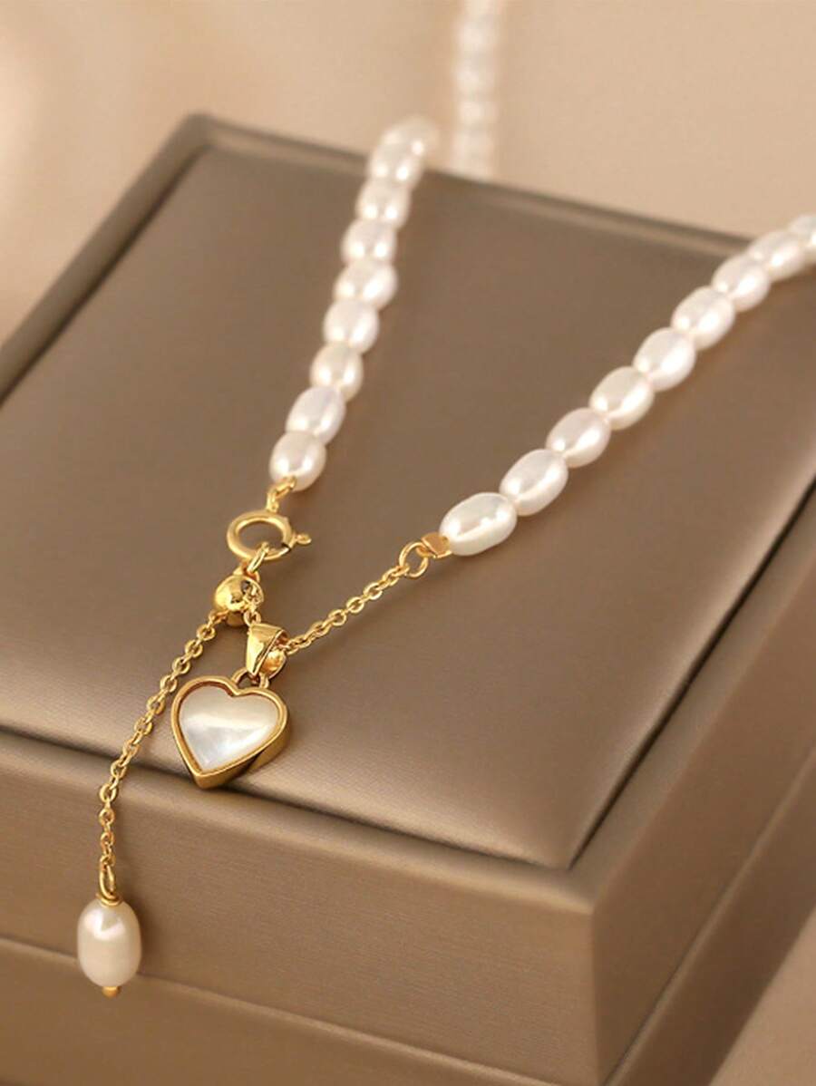 1pc Cultured Pearl Necklace With Gold Heart Pendant - Minimalist Sexy Beaded Necklace, Suitable For Daily Wear And Parties, Ideal Gift For All Seasons