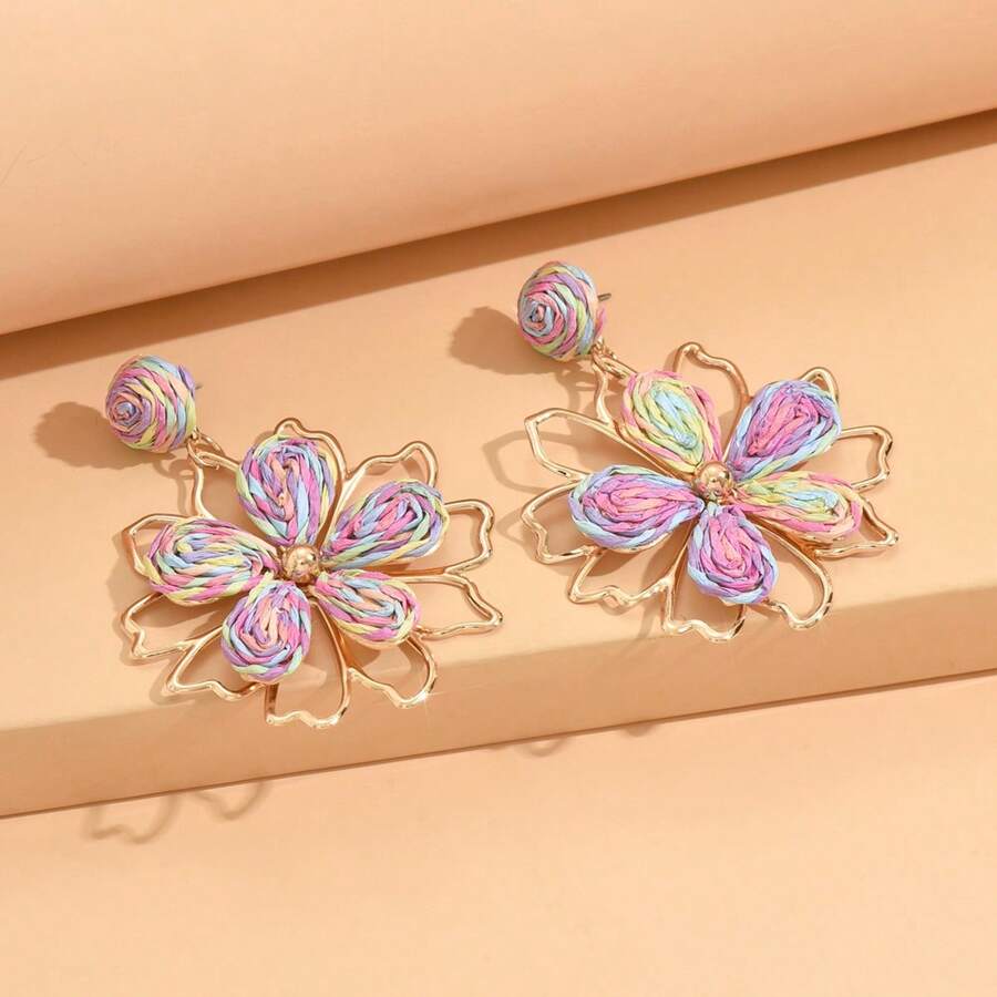 1 Pair Versatile Raffia Hollow Flower Straw Earrings, Casual Resort Style, Colorful Woven Floral Pendant Earrings, Fashionable & Unique, Suitable For Women Daily Wear & Holiday