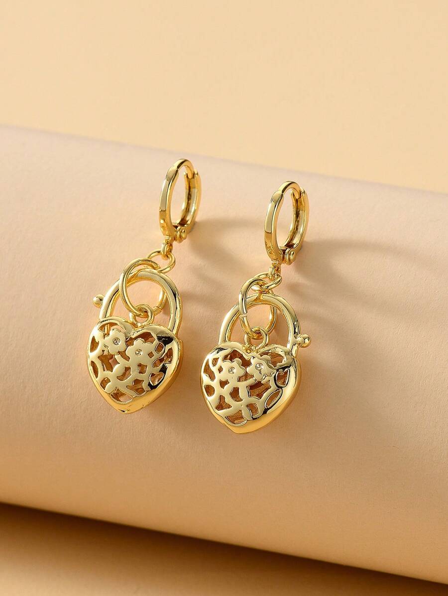 2pcs Minimalist Heart Lock Hoop Earrings, Fashion Jewelry
