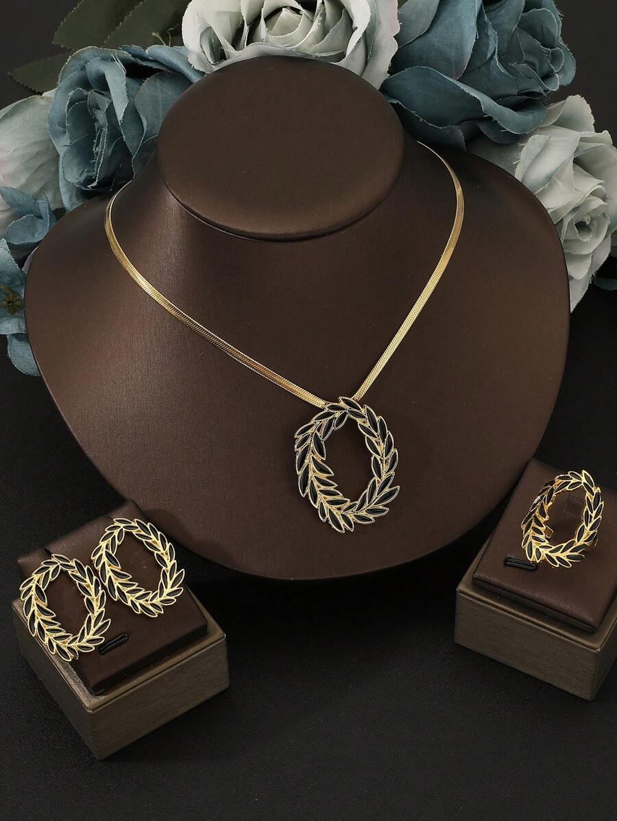 4pcs/Set Fashionable Gold Carved Black Leaf Pendant Necklace, Earrings, Ring Set, Suitable For Women's Daily Wear Or Dating Gift