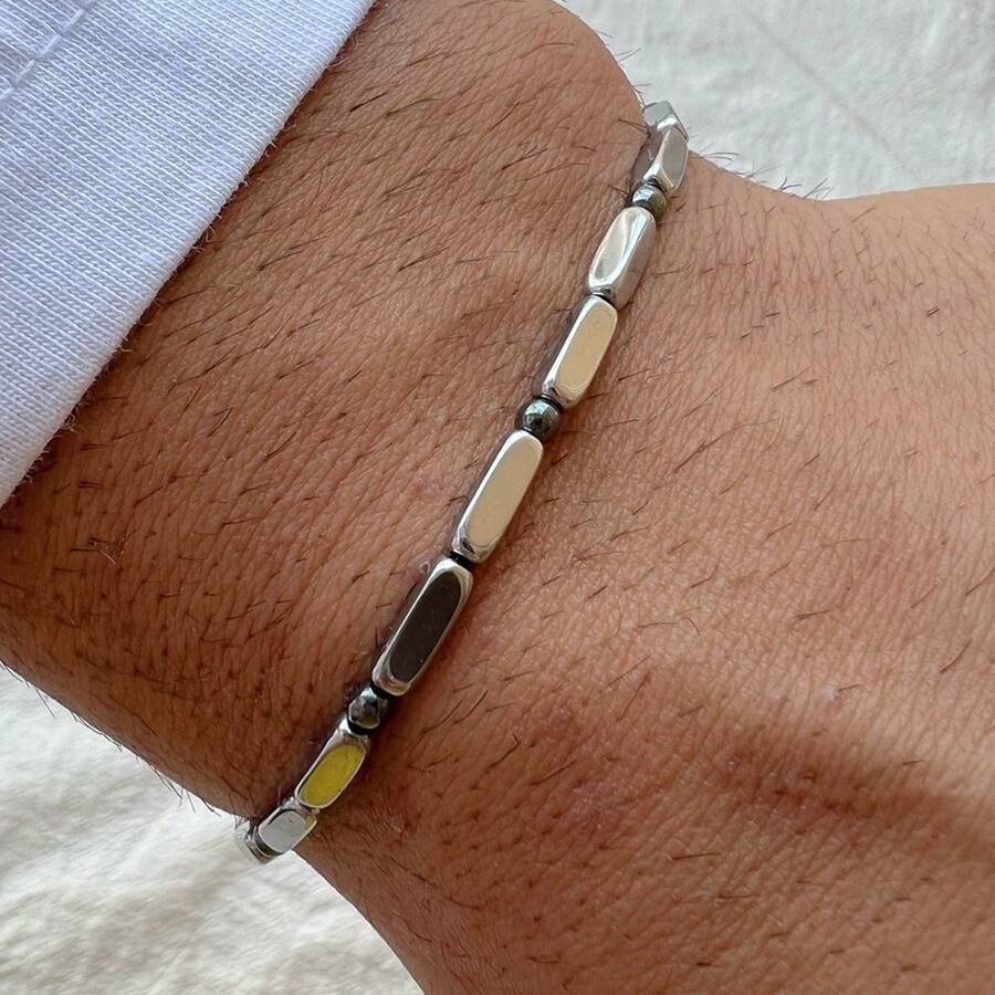 Bracciale da uomo in acciaio dal colore cilindrico, design con perline tonde da 3mm, realizzato con accuratamente selezionato agata nera, con una sensazione di forte e durevole