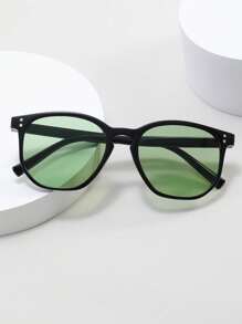 Black Frame Light Green